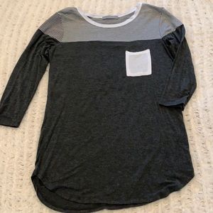 Gray and white size small tee from Loveappella.